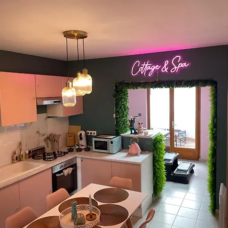 Maison Spacieuse Jacuzzi Wifi Netflix Quiévrechain Exterior foto
